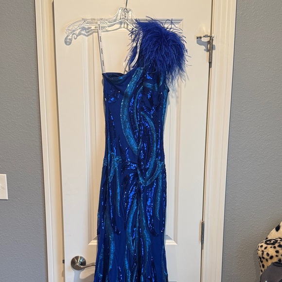 Jovani One-Shoulder Blue Prom Dress - Picture 7 of 8